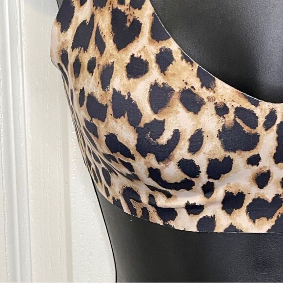 Victoria’s Secret Leopard Print Women's Seamless Bralette Cream Brown 32A - Picture 5 of 15